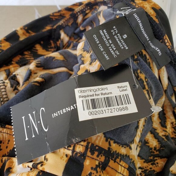 INC International Cold Shoulder Tunic Top Animal Print Poly Knit Women Small NWT - Picture 9 of 9